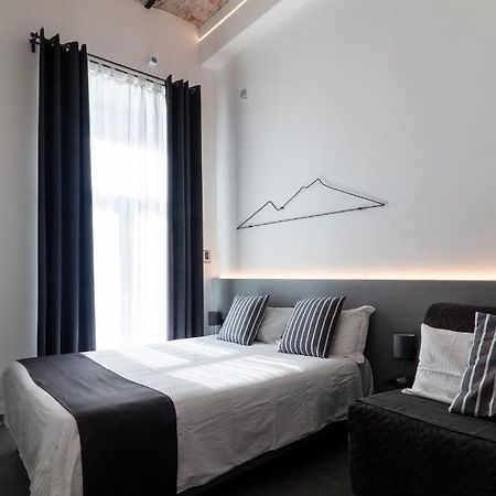 Vesucharme Suite Luxury Room 那不勒斯 外观 照片