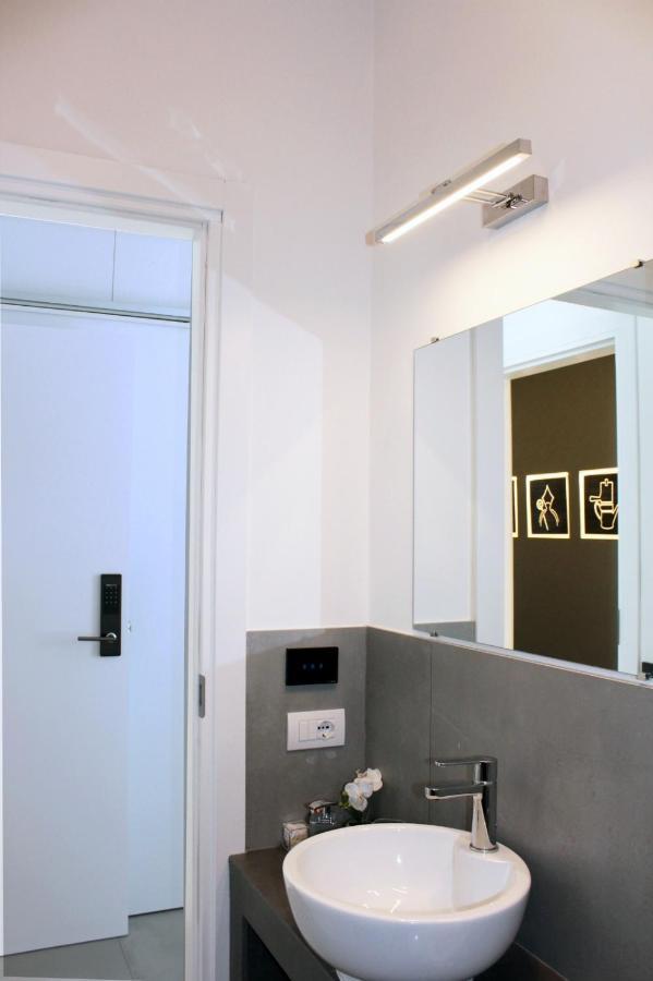 Vesucharme Suite Luxury Room 那不勒斯 外观 照片